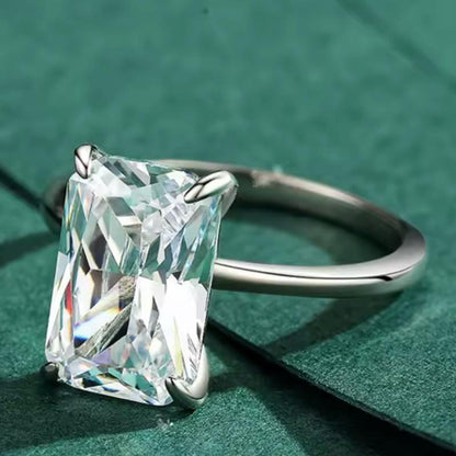 Stunning 5CT Radiant Cut Engagement Ring in Clear CZ - Exquisite 925 Sterling Silver for Women