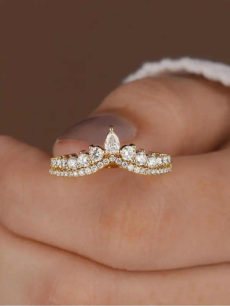 Discover the Exquisite 925 Sterling Silver Water Drop Zircon Crown Ring - A Luxurious Choice for Engagements and Weddings