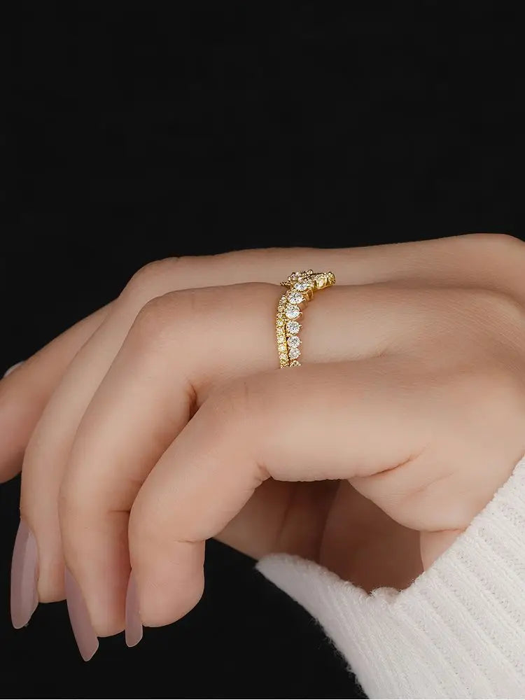 Discover the Exquisite 925 Sterling Silver Water Drop Zircon Crown Ring - A Luxurious Choice for Engagements and Weddings