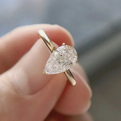 Exquisite 3CT Pear Moissanite Ring in 925 Sterling Silver - Perfect for Engagements and Weddings