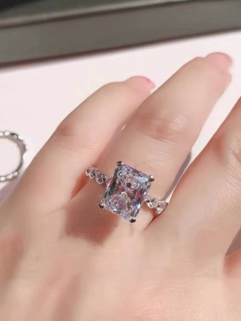 Stunning 4CT Radiant Cut Engagement Ring in 925 Sterling Silver - Perfect Bridal Jewelry for Women